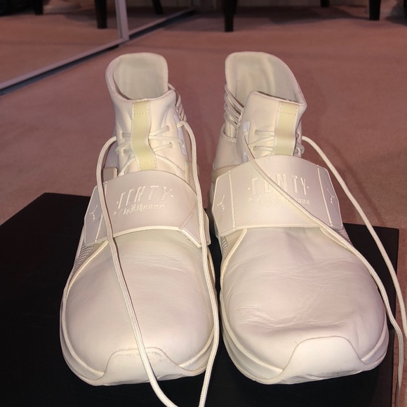 Men’s sneakers - Picture 1 of 5